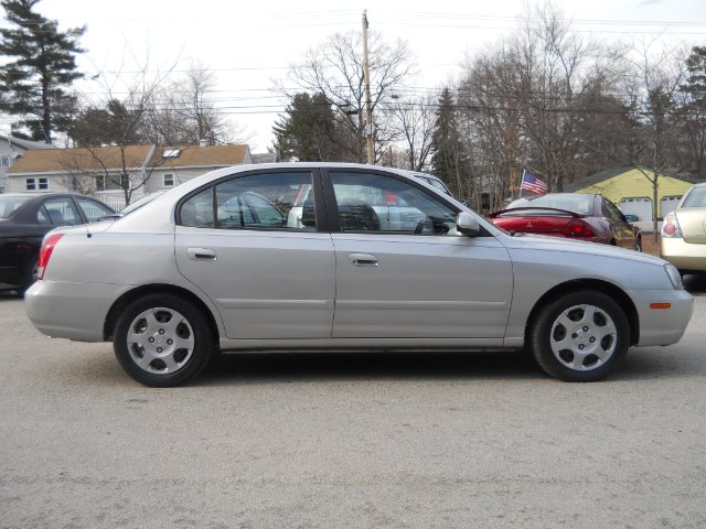 2002 Hyundai Elantra FWD 4dr Sport