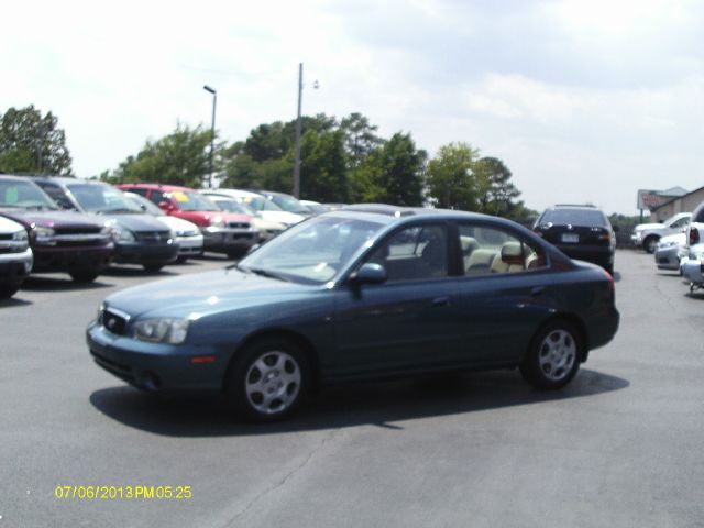 2002 Hyundai Elantra FWD 4dr Sport