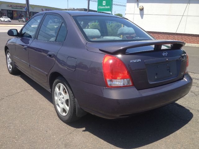 2002 Hyundai Elantra FWD 4dr Sport