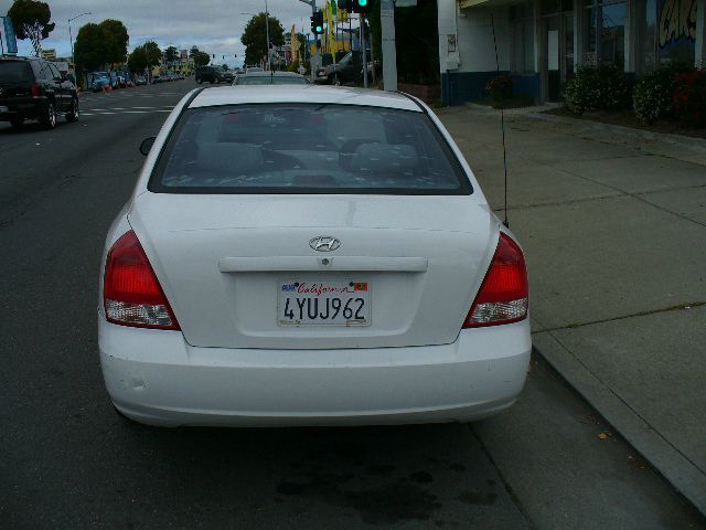 2002 Hyundai Elantra FWD 4dr Sport