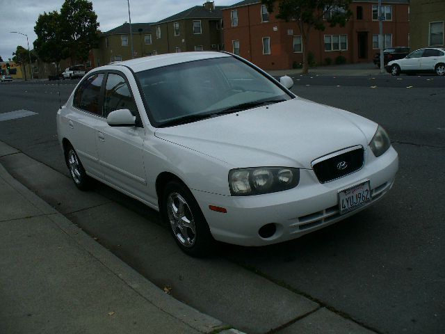 2002 Hyundai Elantra FWD 4dr Sport