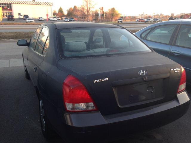 2002 Hyundai Elantra FWD 4dr Sport