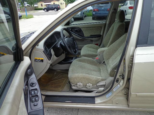 2002 Hyundai Elantra FWD 4dr Sport