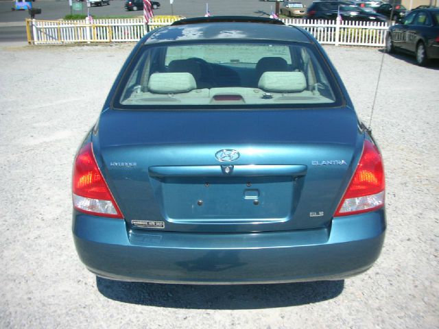 2002 Hyundai Elantra FWD 4dr Sport