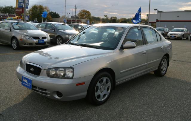 2002 Hyundai Elantra Standard 4X4 Hardtop