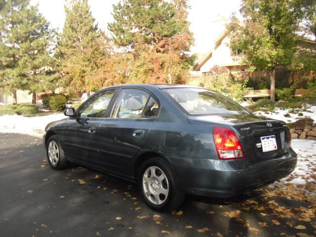 2002 Hyundai Elantra FWD 4dr Sport