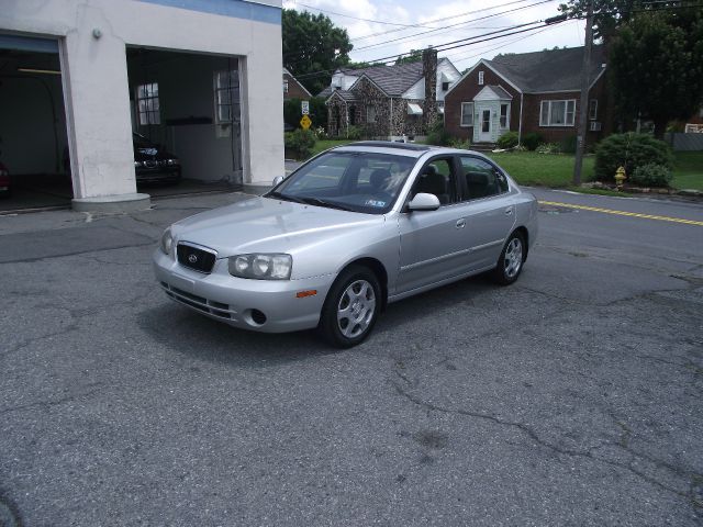 2003 Hyundai Elantra FWD 4dr Sport