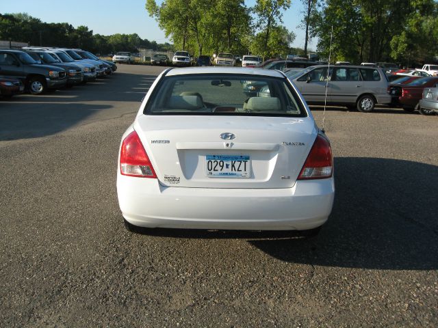 2003 Hyundai Elantra FWD 4dr Sport