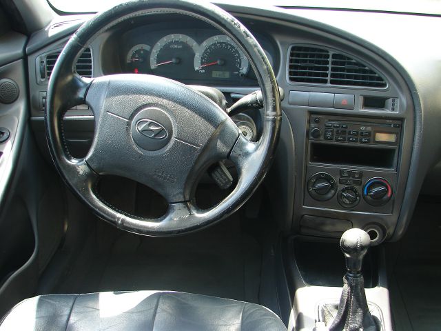 2003 Hyundai Elantra Low Price