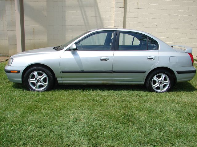 2003 Hyundai Elantra Low Price