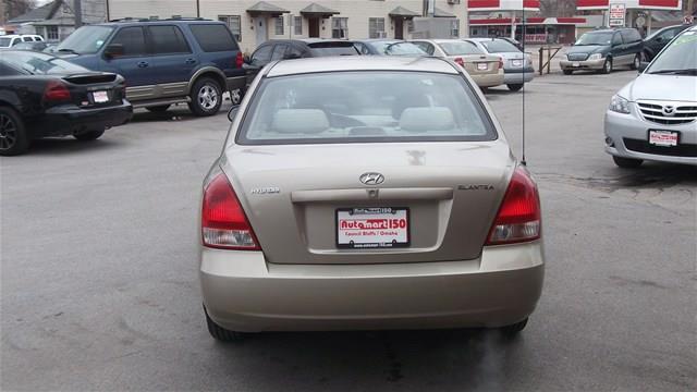 2003 Hyundai Elantra FWD 4dr Sport