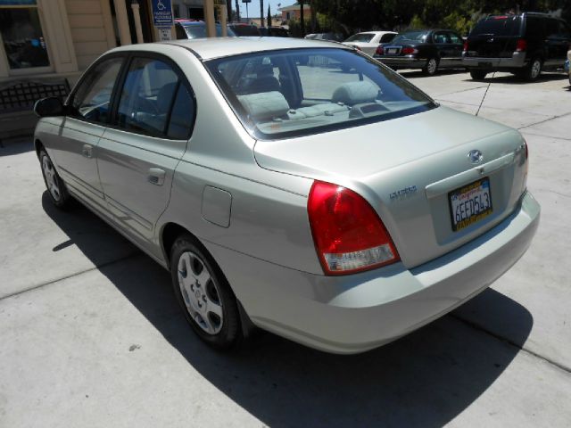 2003 Hyundai Elantra FWD 4dr Sport