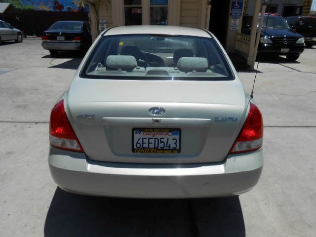 2003 Hyundai Elantra FWD 4dr Sport