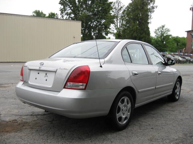 2003 Hyundai Elantra FWD 4dr Sport