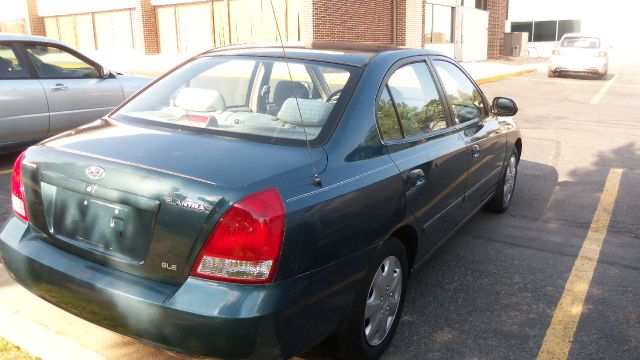 2003 Hyundai Elantra FWD 4dr Sport