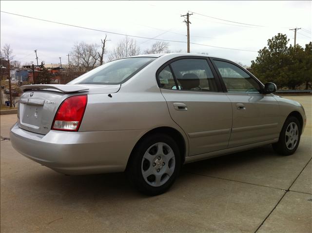 2003 Hyundai Elantra Unknown