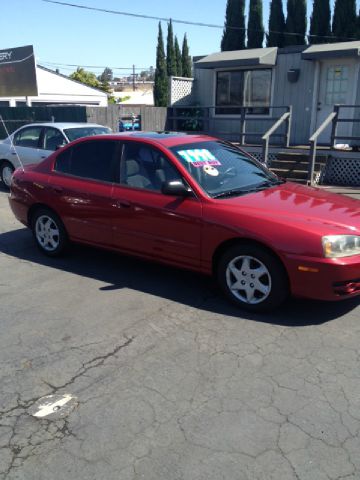 2004 Hyundai Elantra FWD 4dr Sport