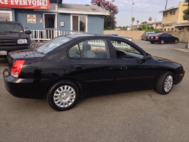 2004 Hyundai Elantra 4dr Sdn I4 CVT 2.5 S Sedan