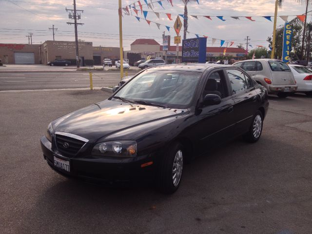 2004 Hyundai Elantra 4dr Sdn I4 CVT 2.5 S Sedan