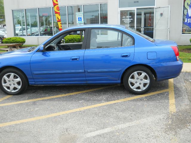 2004 Hyundai Elantra FWD 4dr Sport