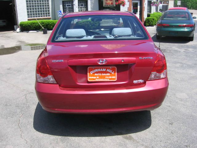 2004 Hyundai Elantra FWD 4dr Sport