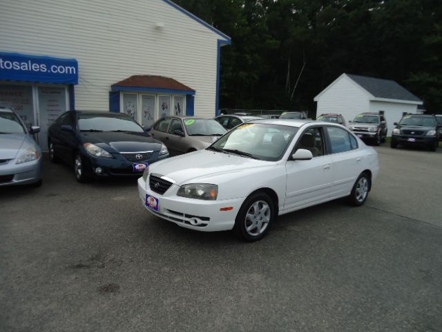 2004 Hyundai Elantra FWD 4dr Sport