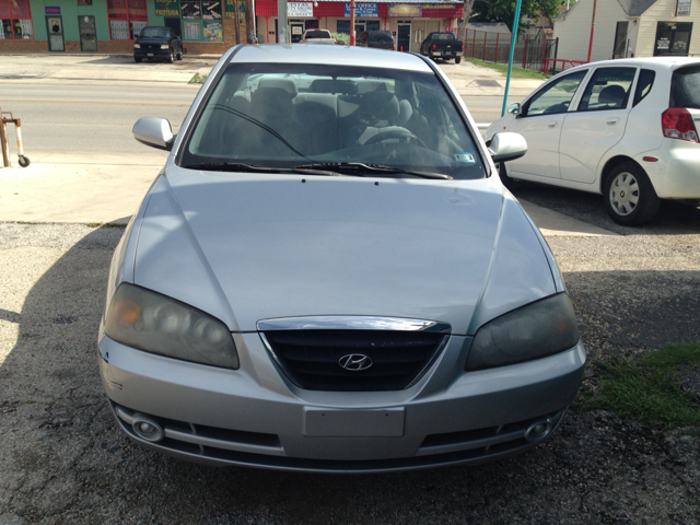 2004 Hyundai Elantra FWD 4dr Sport