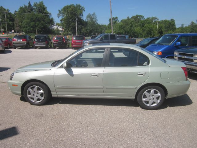 2004 Hyundai Elantra FWD 4dr Sport