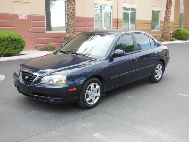 2004 Hyundai Elantra FWD 4dr Sport