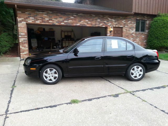 2004 Hyundai Elantra FWD 4dr Sport