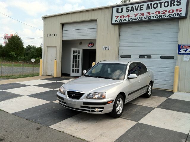 2004 Hyundai Elantra Low Price