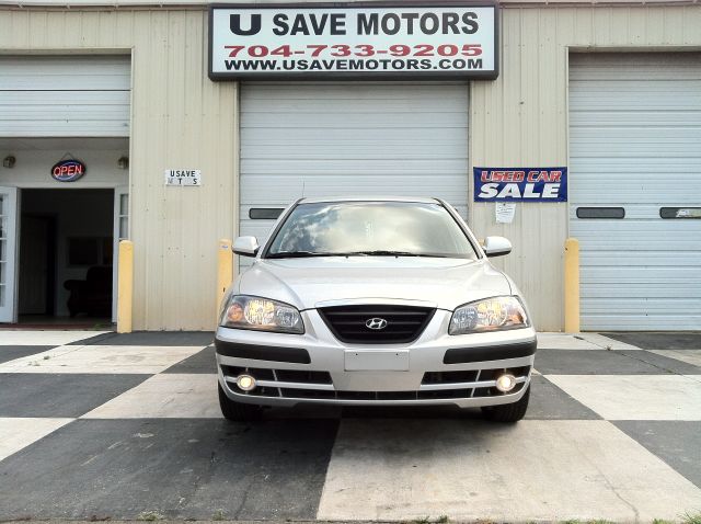 2004 Hyundai Elantra Low Price