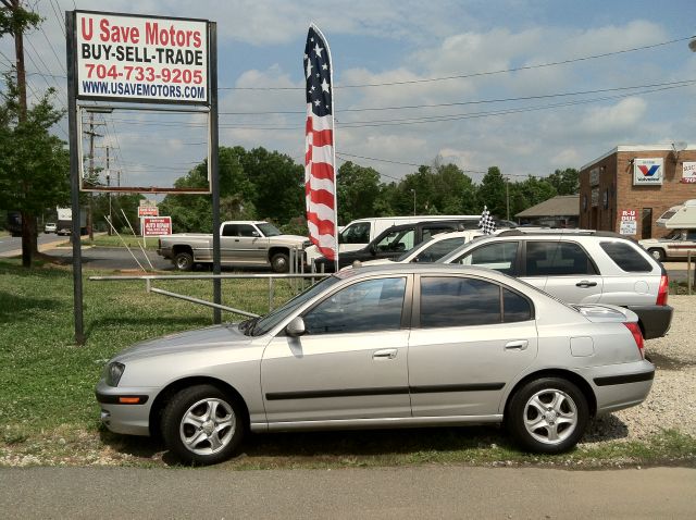 2004 Hyundai Elantra Low Price