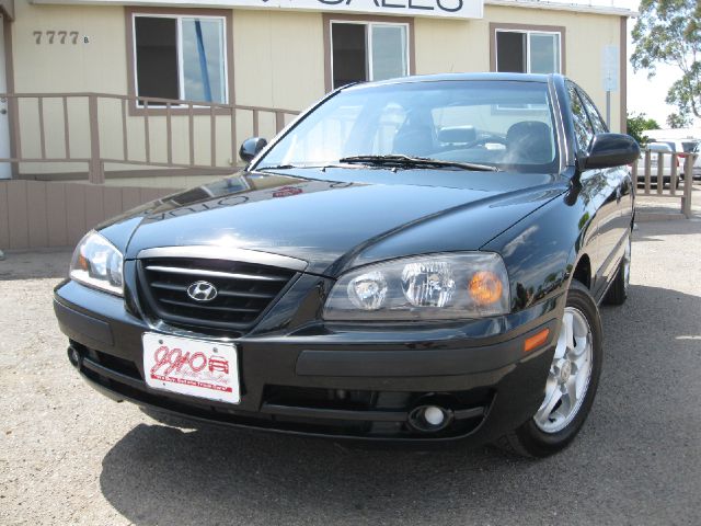 2005 Hyundai Elantra Low Price