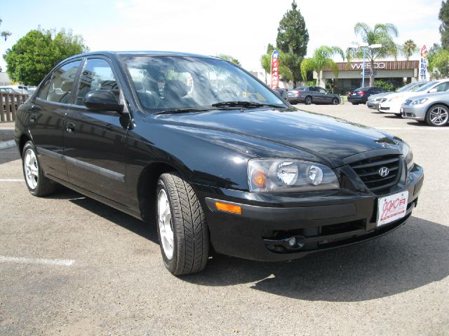 2005 Hyundai Elantra Low Price