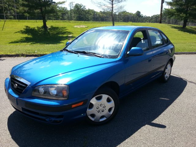 2005 Hyundai Elantra 112028