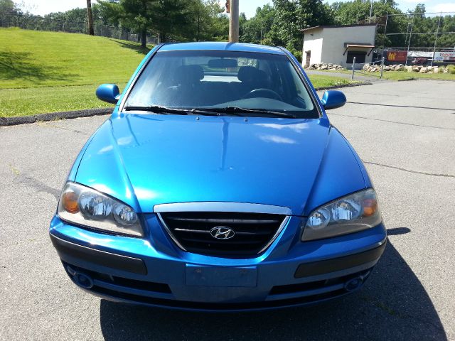 2005 Hyundai Elantra 112028