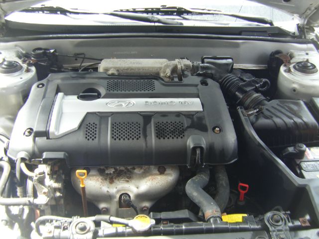 2005 Hyundai Elantra Riviera