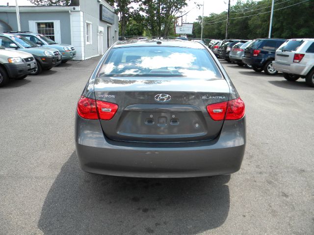 2007 Hyundai Elantra FWD 4dr Sport