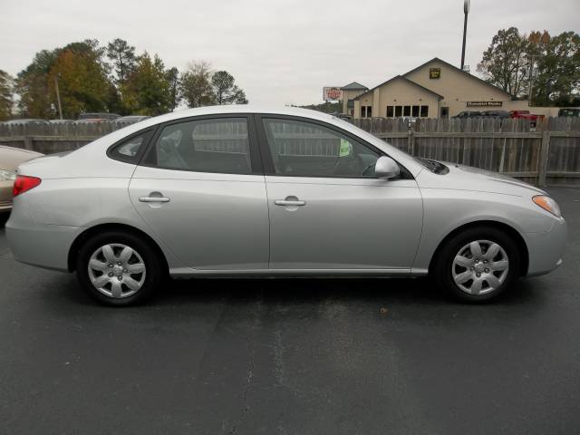 2008 Hyundai Elantra FWD 4dr Sport