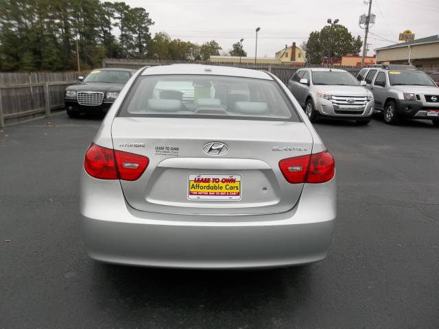 2008 Hyundai Elantra FWD 4dr Sport