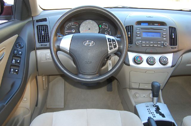 2008 Hyundai Elantra FWD 4dr Sport