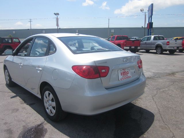 2008 Hyundai Elantra FWD 4dr Sport