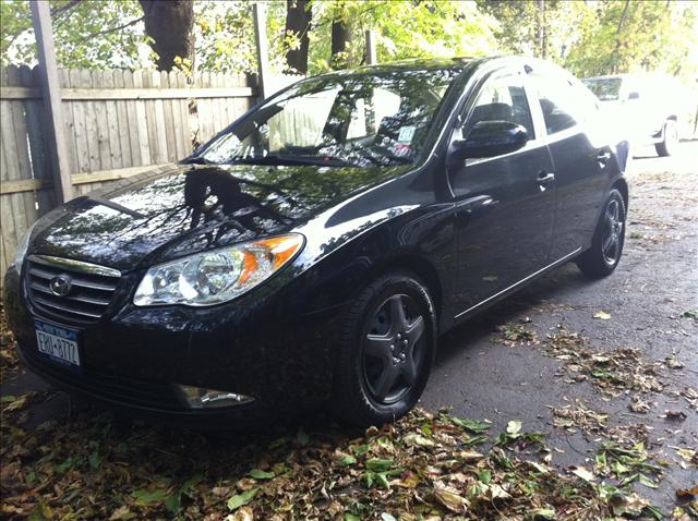 2009 Hyundai Elantra FWD 4dr Sport