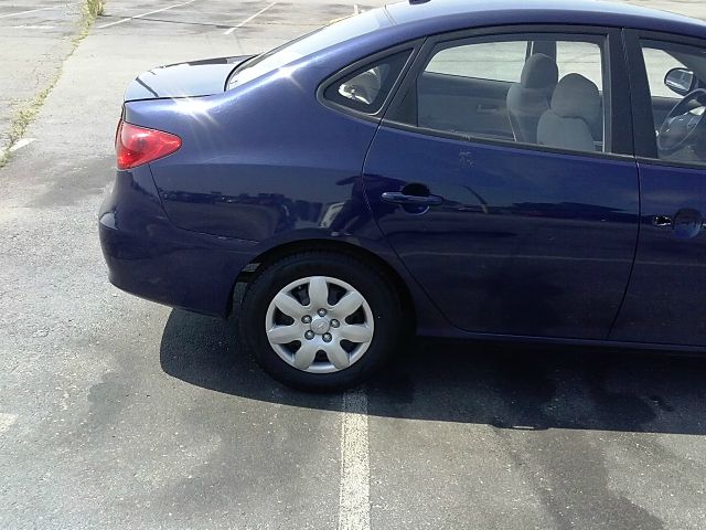 2009 Hyundai Elantra FWD 4dr Sport