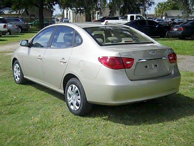 2010 Hyundai Elantra FWD 4dr Sport