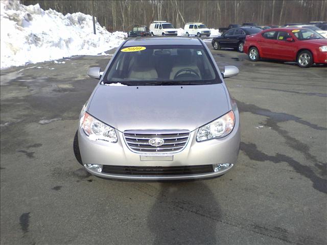 2010 Hyundai Elantra 5D Sedan