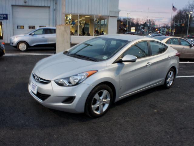 2011 Hyundai Elantra FWD 4dr Sport