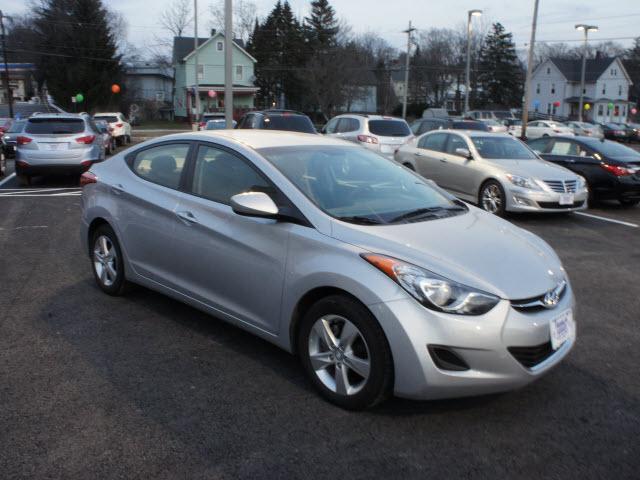 2011 Hyundai Elantra FWD 4dr Sport