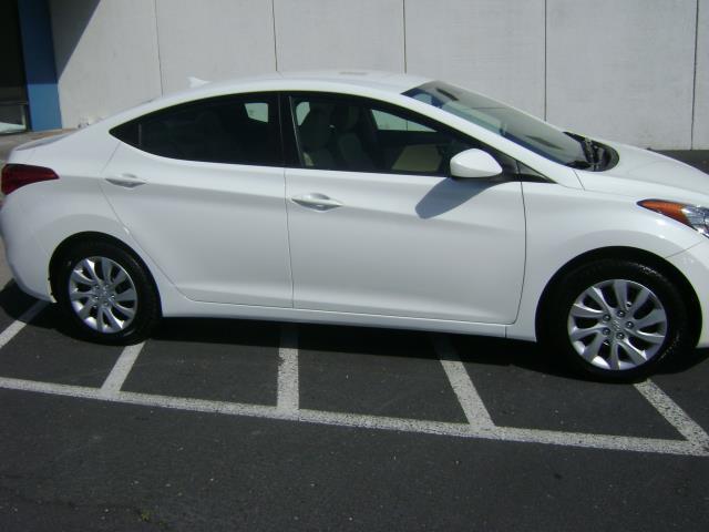 2011 Hyundai Elantra S Coupe